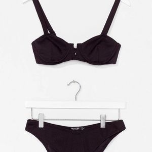 V Detail Underwire Bikini Set